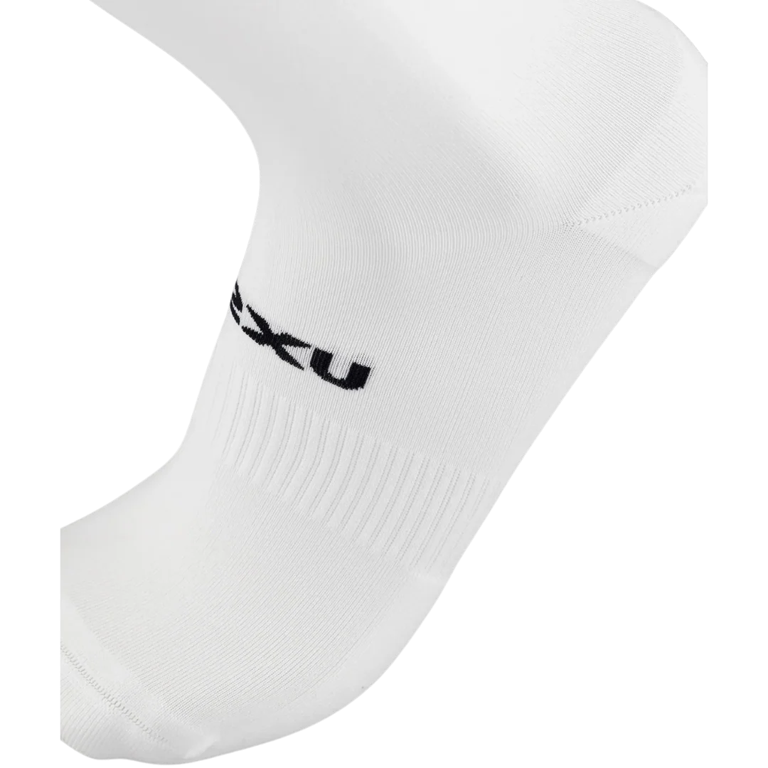 2XU - Crew Socks 3 Pack - White/Black - Image 3